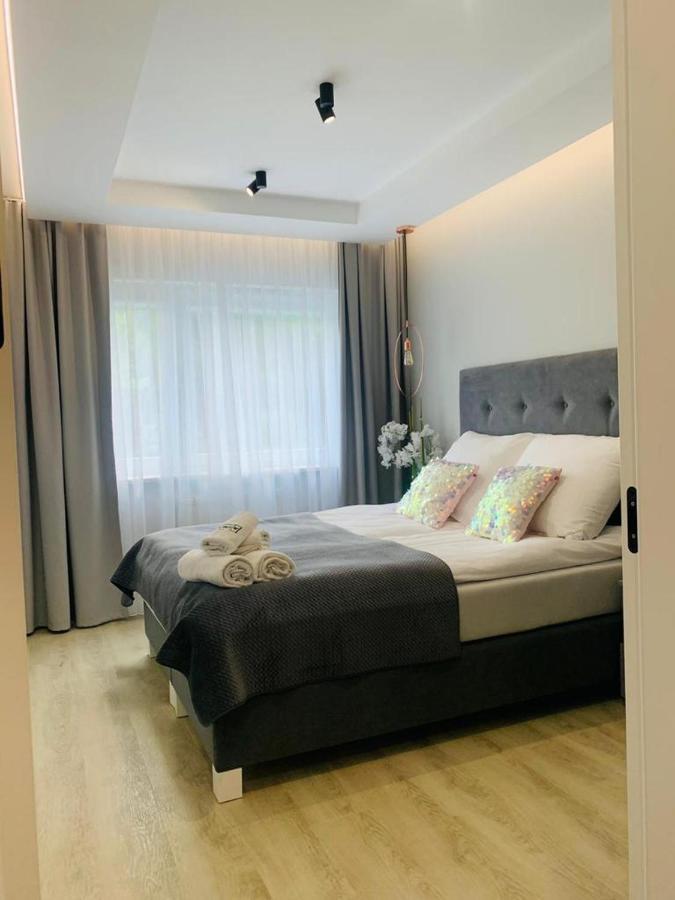 Apartament Moniuszko Z Parkingiem Podziemnym Gorzow Wielkopolski Exterior photo